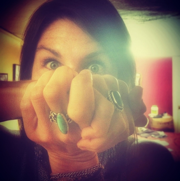 Meet your Posher, Cha Chi - Picture 2 of 2